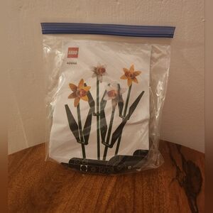 LEGO Floral Daffodil Set 40646